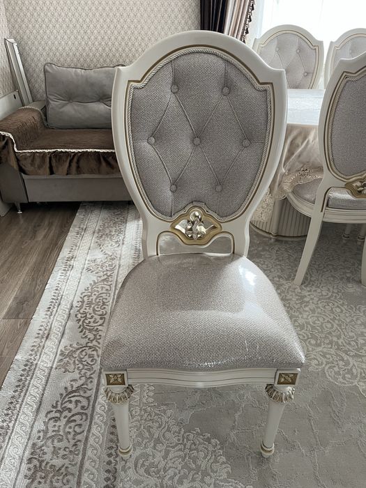 Продам Новые стулья