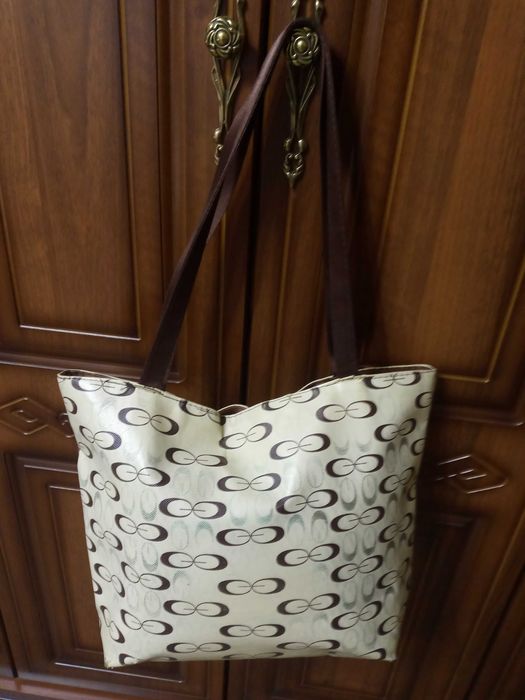 «Arzon» Turli hil sumkalar yahshi holatda donasi 30 ming