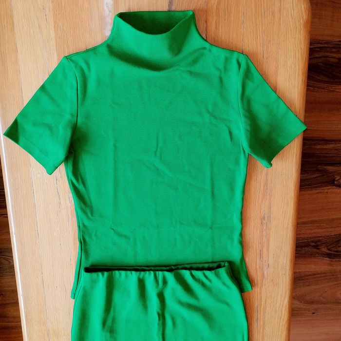 Дамски комплект блуза+пола рипс трико