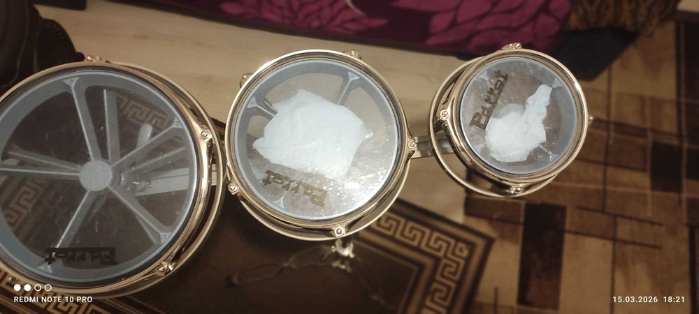 vând percuție în stare bună