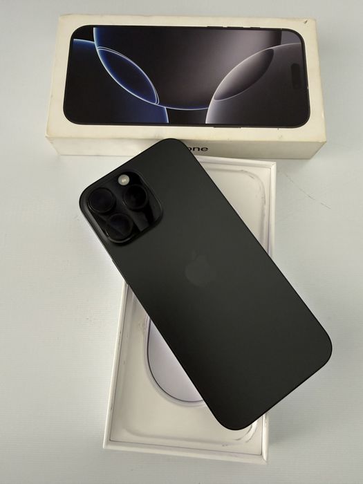Iphone 16 pro max/90% baterie