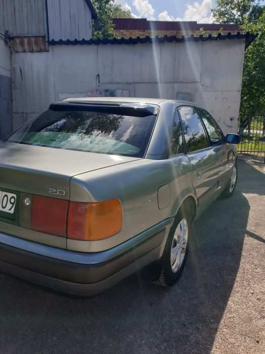 Транспорт  АУДИ 100