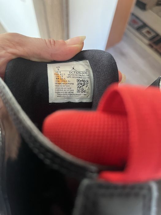 Adidasi Jordan originali, marime 42,5