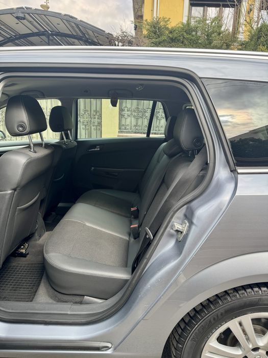 Opel Astra H 2008 1.7 CDTI 6 viteze model Cosmo Full