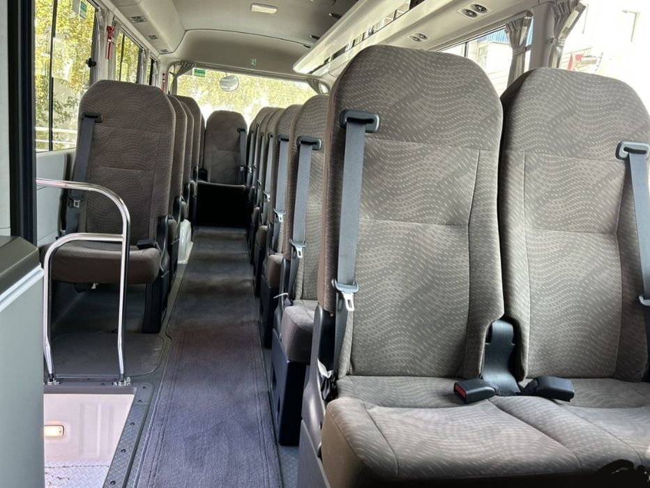 Микроавтобус комфорт класс туры и Поездки по Узбекистану 21 мест