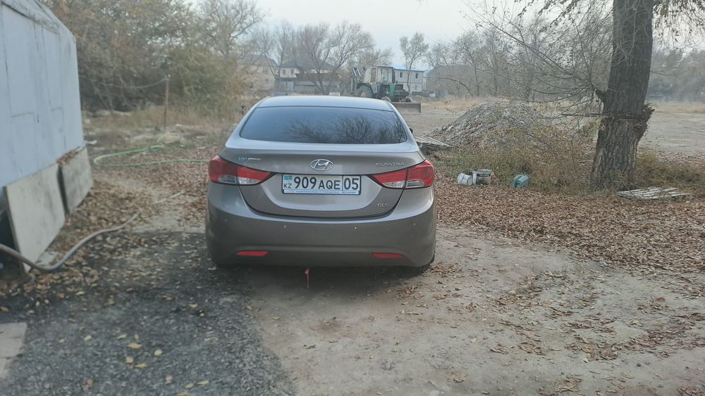Хюндай элантра 2013