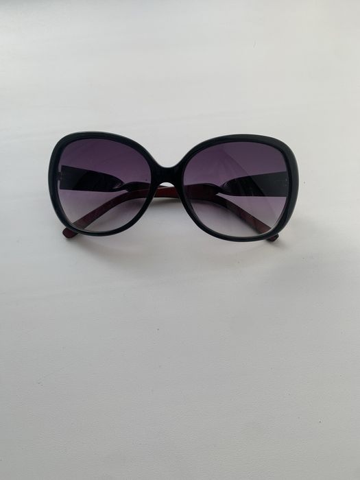 Продаи очки солнезащитные