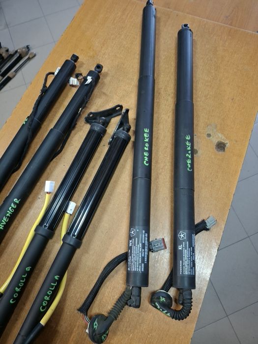 Amortizoare haion TOYOTA Corolla  Jeep Avenger   Jeep Grand Cherokee