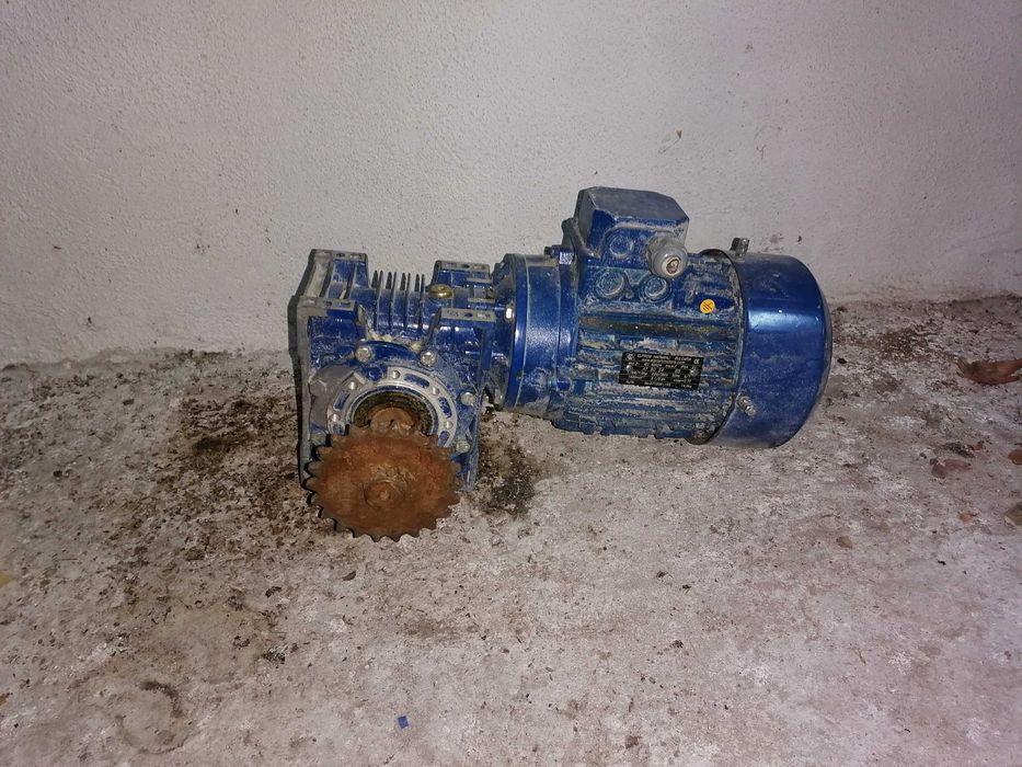 Асинхронен ЕлектроДвигател Мотор