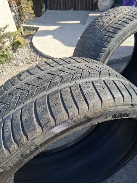 Pret/Set 4 anvelope/cauciucuri M+S 245 40 19 si 275 35 19