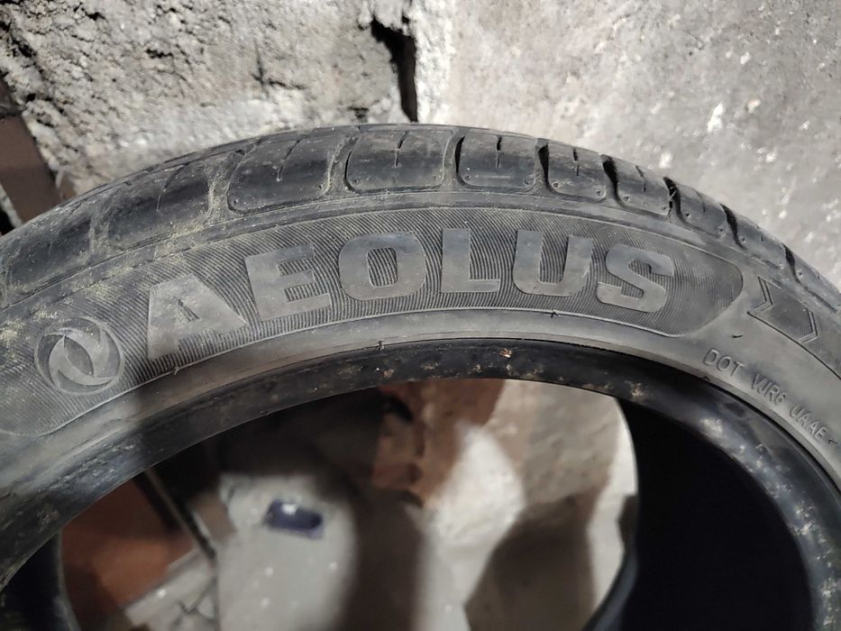 225 45 18 2броя летни гуми