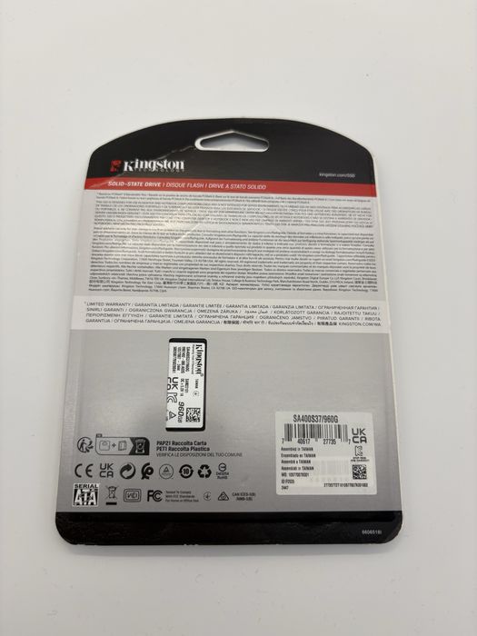 SSD Kingston 960GB новый