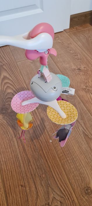 Въртележка tiny love