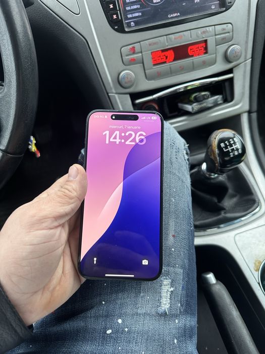 De vanzare iphone 15 pro max