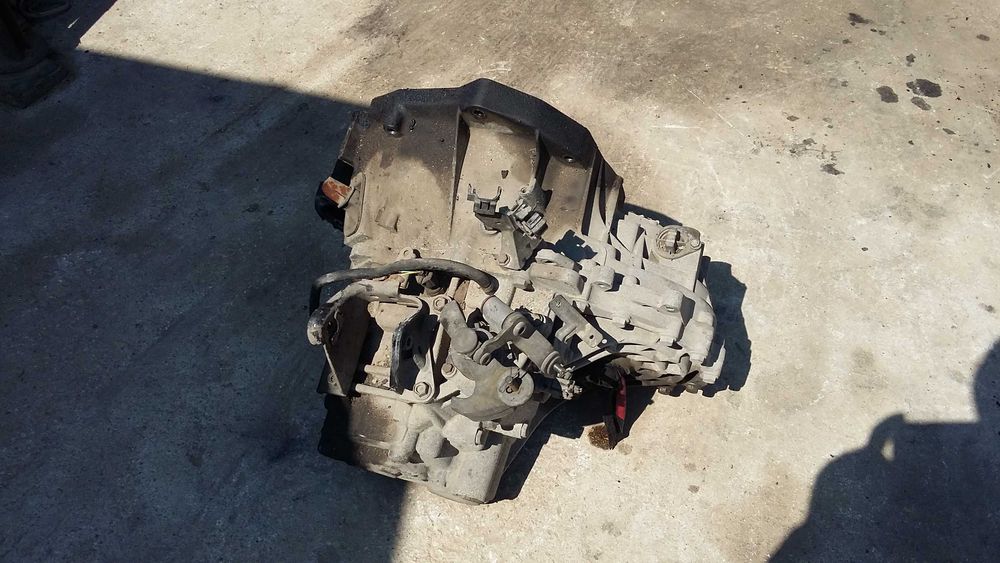 Скоростна кутия за Нисан Примера 2.2dci-6 степенна