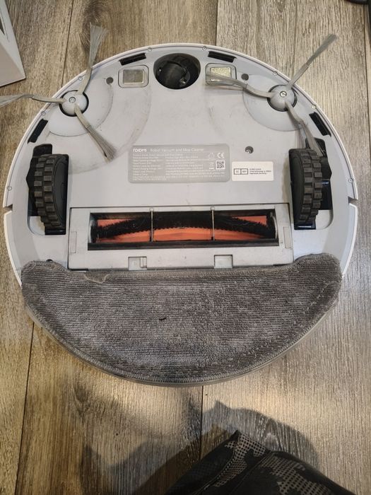 Robot Vacuum and Mop Cleaner with Cleaning Base Eve Plus