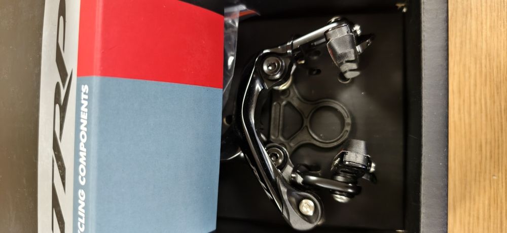 Шосейни спирачки SRAM Force  Front,TRP  Rear,Campagnolo Potenza Rear