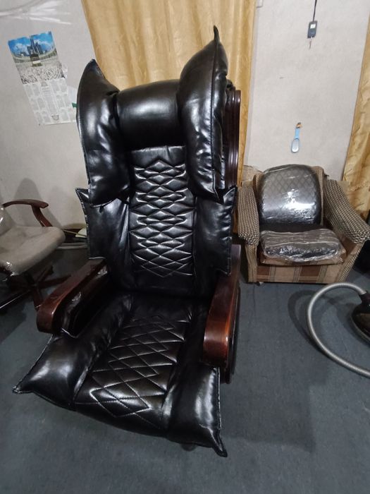 Офсное Кожаный кресло