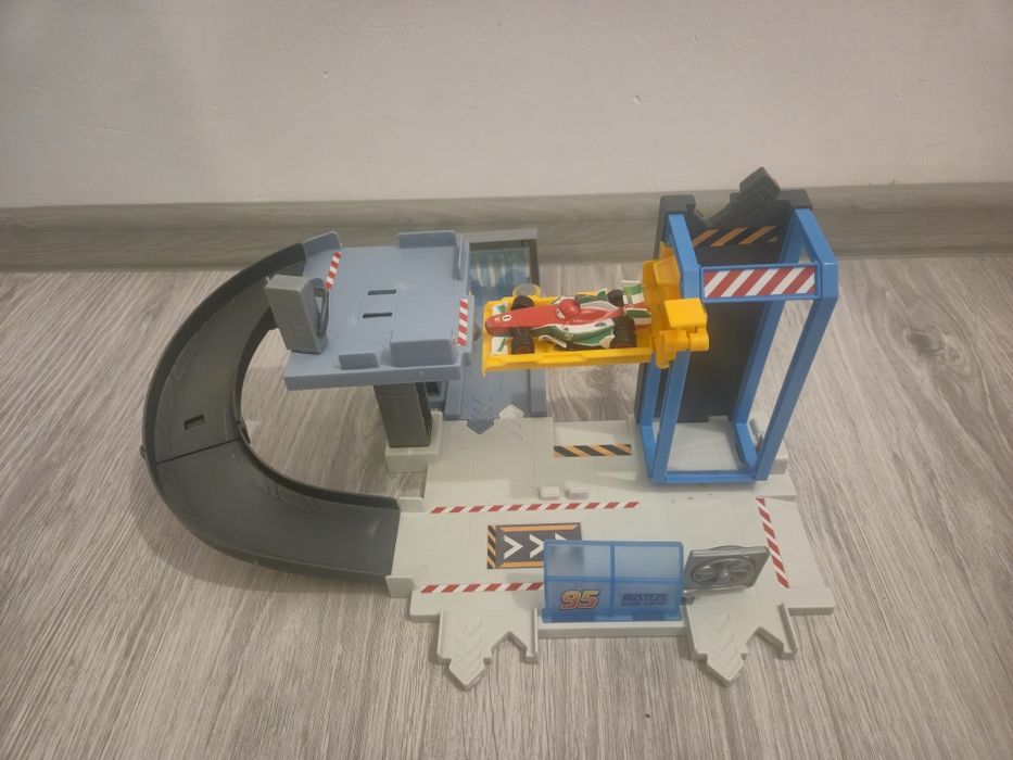 Circuite Cars jucarie Mattel