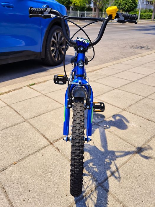 Детски велосипед CROSS Boxer Alloy 20″ – като нов + помощни колела