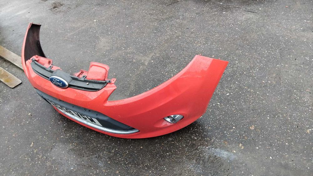 Bara fata Ford Fiesta an 2009