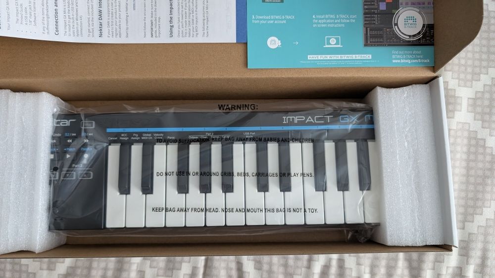 Nektar GX mini (midi-контроллер)