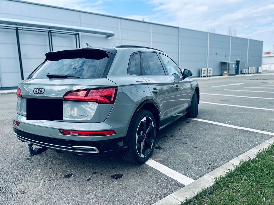 Audi Q5 S_Line 2020 24900€