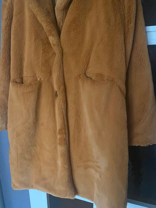 Палто еко косъм в тиквен цвят