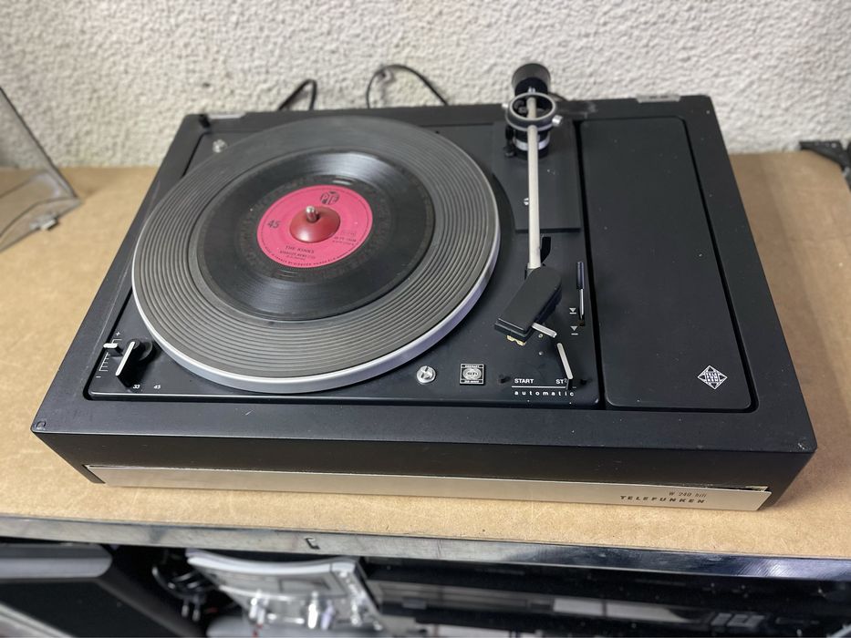 Грамофон Telefunken W 240 HIFI
