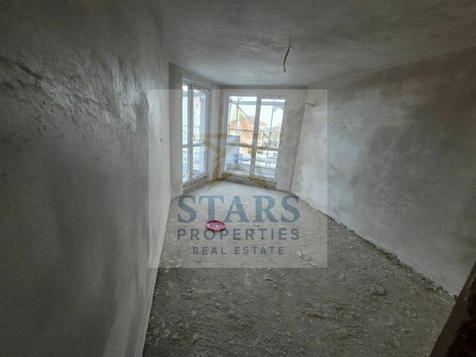 Продажба  гр. Варна - Виница 1014m²