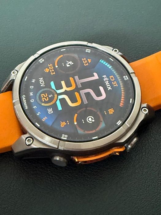 Garmin fenix 8 Sapphire 47 mm – Titan – Ecran AMOLED – Ambalaj