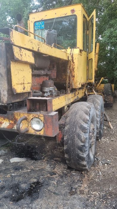 продам грейдер возможно обмен