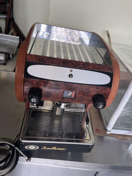 Кафе машина професионална