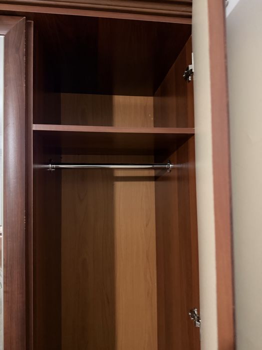 Продам шкаф в хорошем состояний