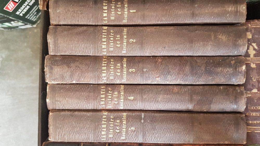 Френски антикварни книги/поредици от 18-ти, 19-ти век, всяка 10-20 лв.