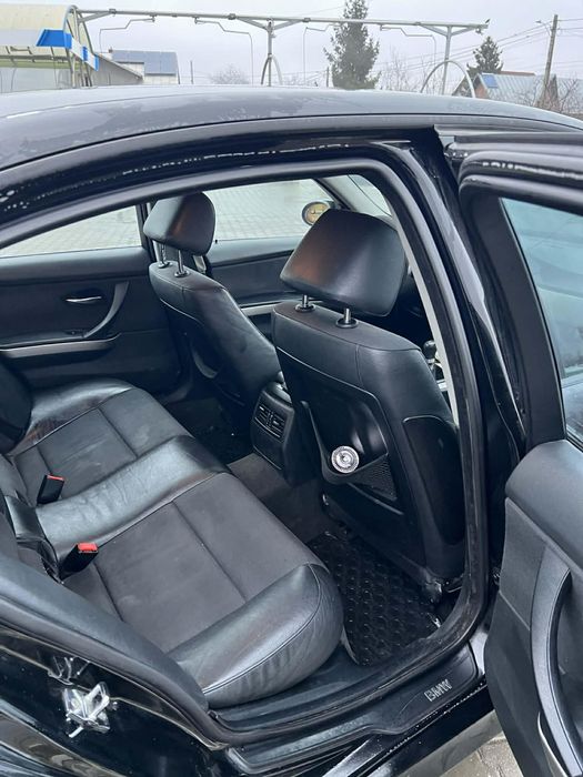 Bmw e90 318d 2006