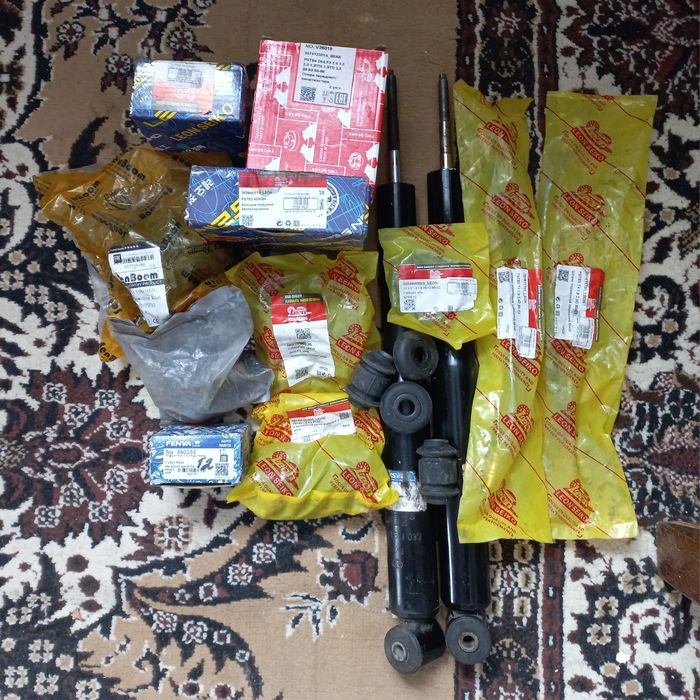 Продам авто запчасти