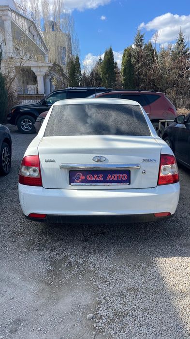 Продам Лада Приору недорого