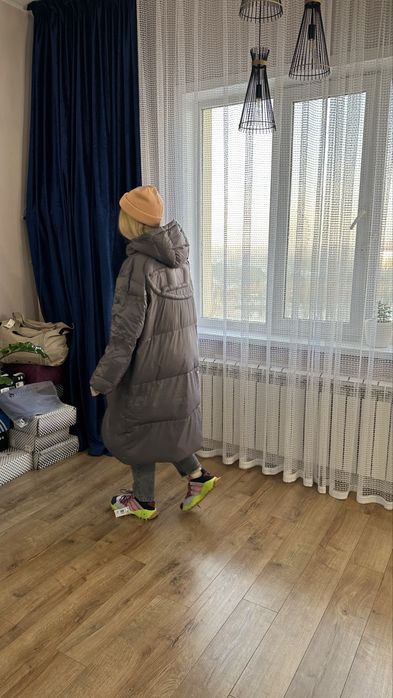 Продам пуховики