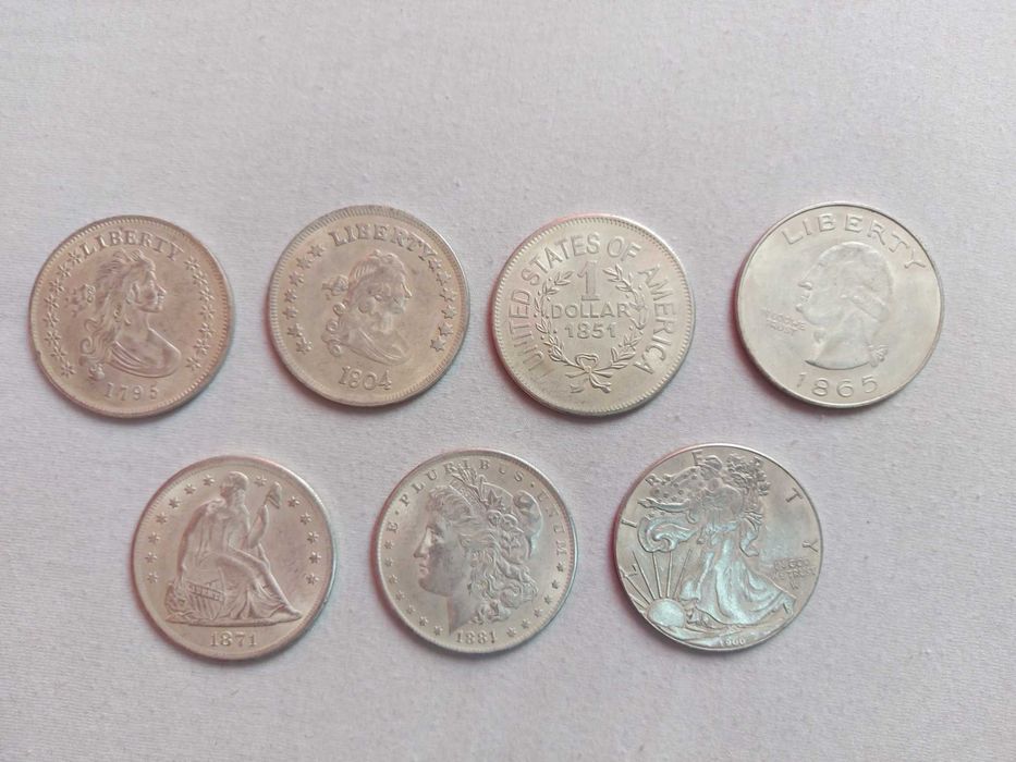 Американски монети от един долар