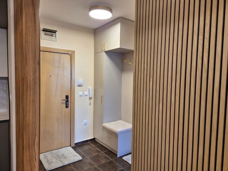 Дава се под наем Двустаен апартамент в София, Белите брези - 64 кв.м за 796.62 € - Снимка #5