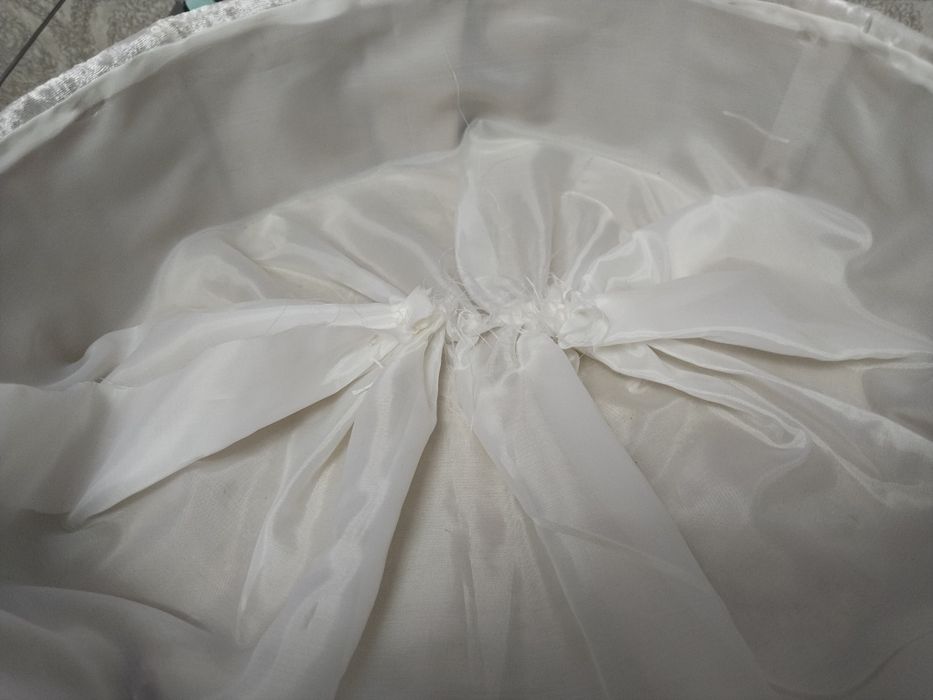 2 Қоржын  3000 . Жазыңыз