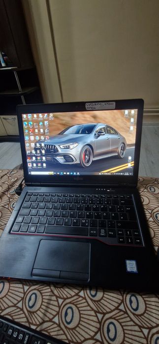 Fujitsu simens laptop u727