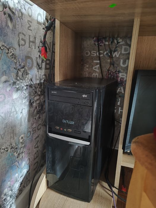 Компьютер с колонками