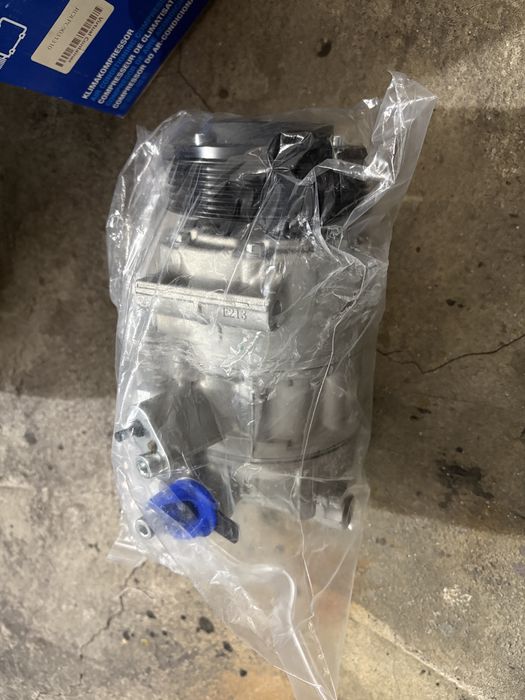 Compresor clima auto