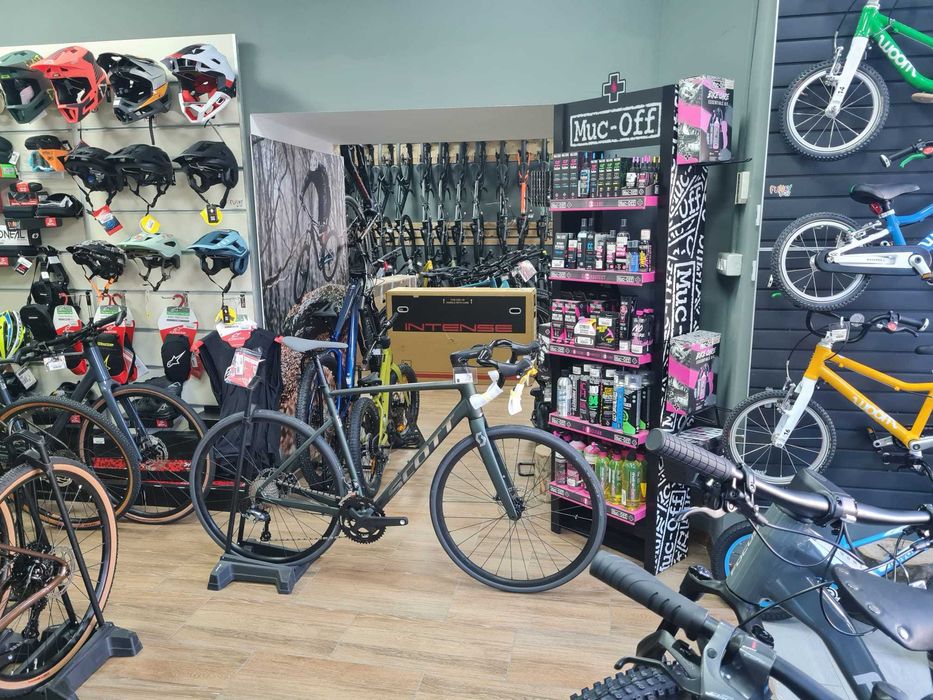 Bicicleta Scott Speedster 20 L56 in stoc la Est Bike Funky Sports