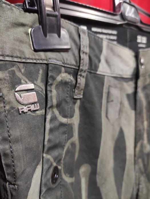 Мъжки тънки панталони G-star Raw Torrick W32 нови оригинални камуфлаж