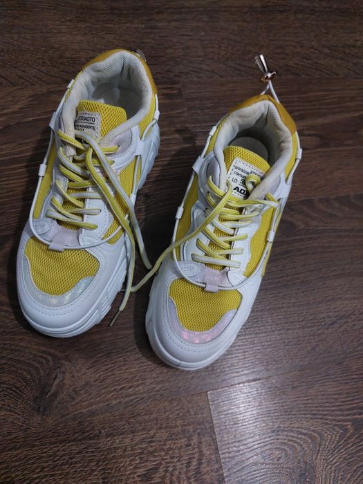 Дамски маратонки