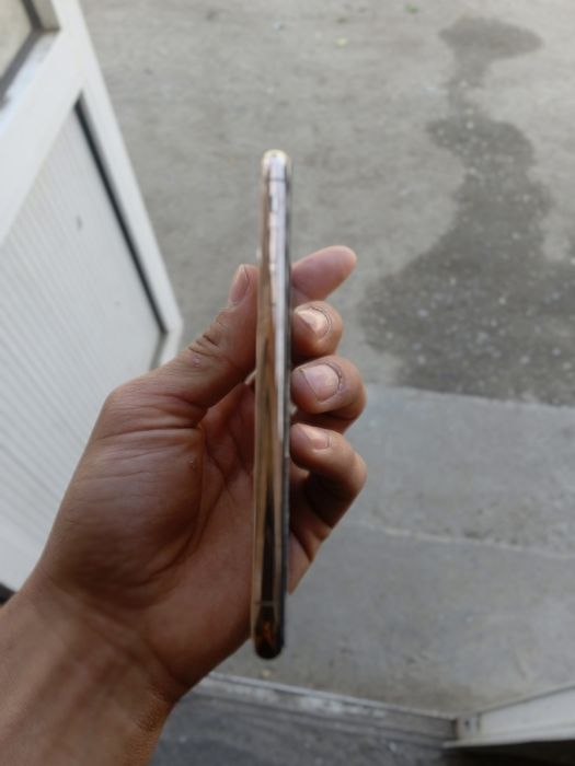 Iphone xs sotiladi