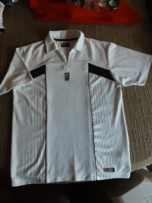 Set bărbătesc Lotto : tricou și jachetă